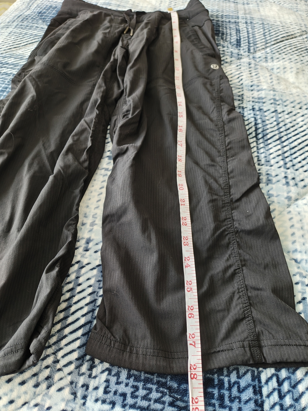 lululemon athletica Dance Studio Mid-Rise Cropped Pant - Picture 10 of 12